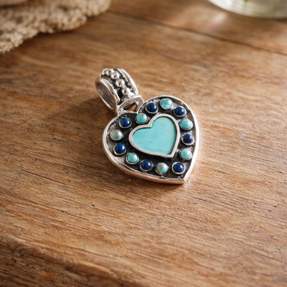925 Sterling Silver Turquoise Heart Pendant Necklace